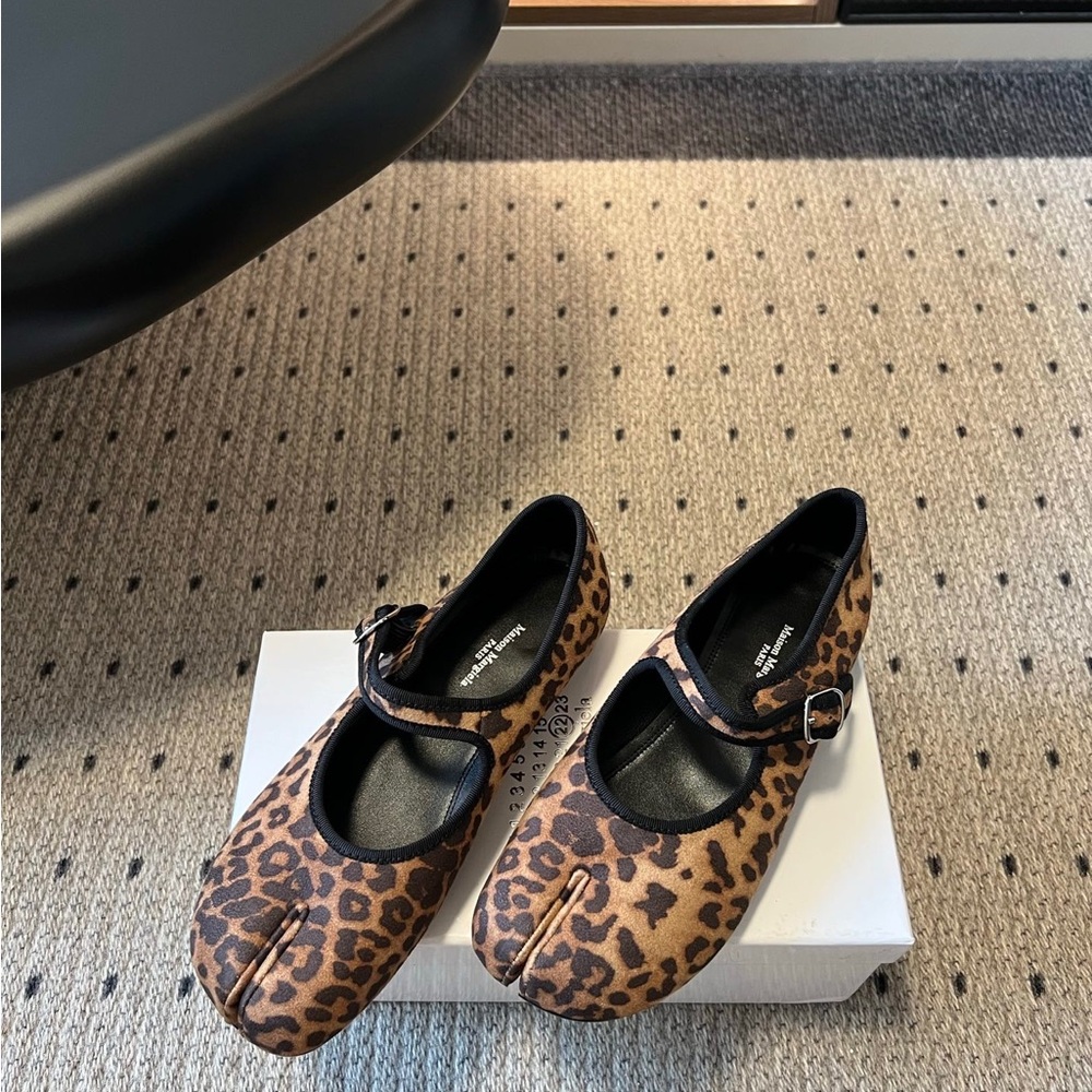 Maison Martin Margiela Leopard Print Tabi Mary Jane Flats - Brown/Black - Picture 2 of 8